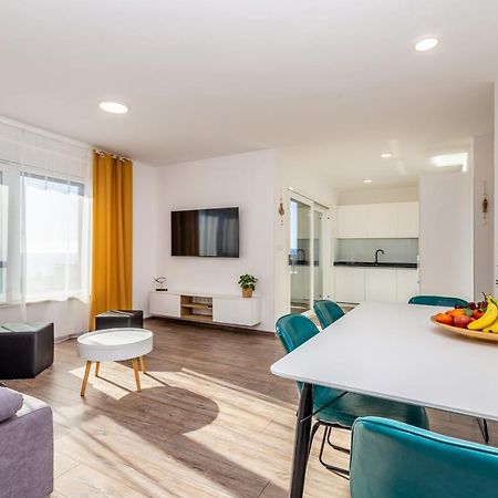 Apartments Luca Krk Town Bagian luar foto