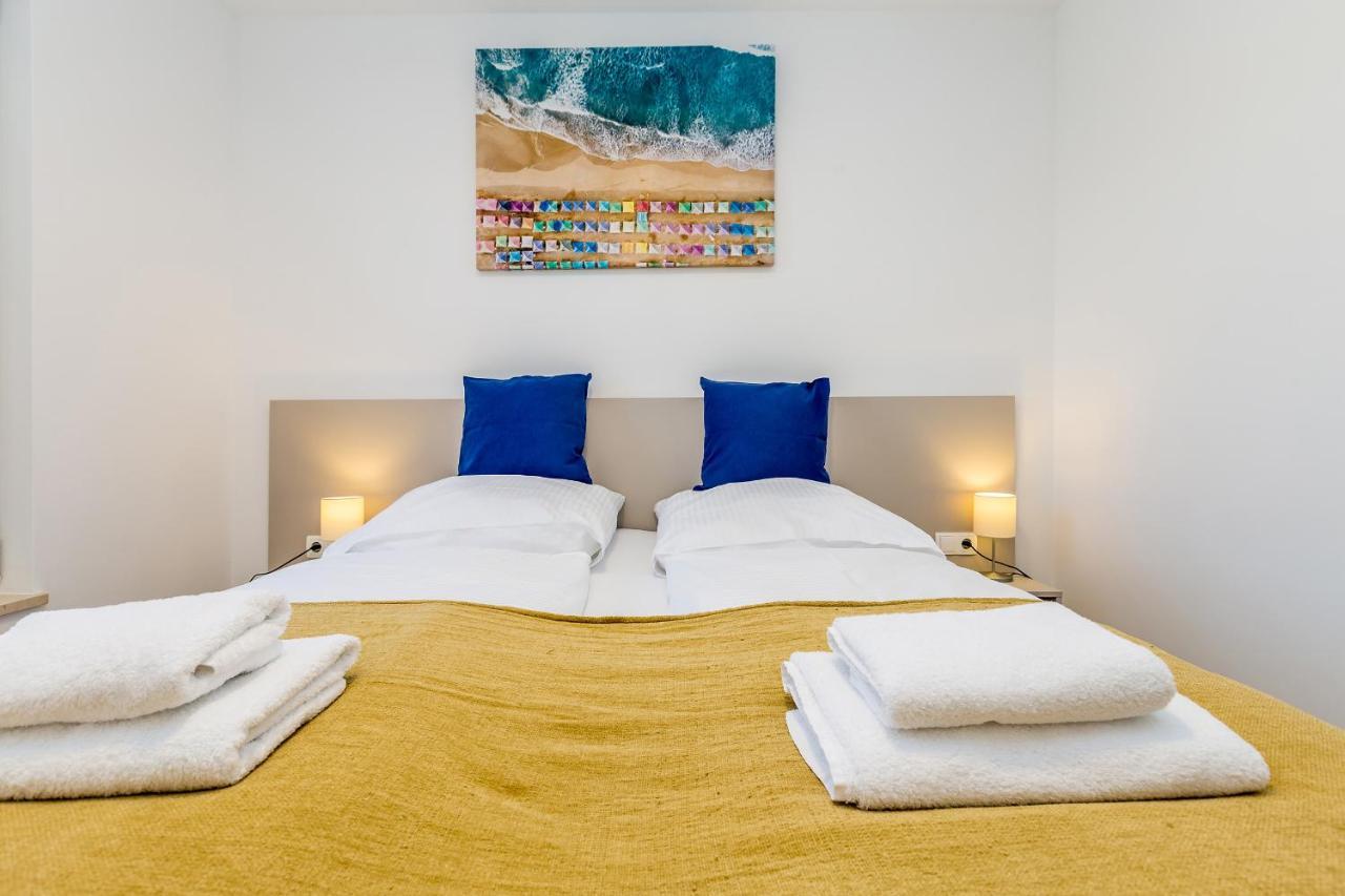 Apartments Luca Krk Town Bagian luar foto
